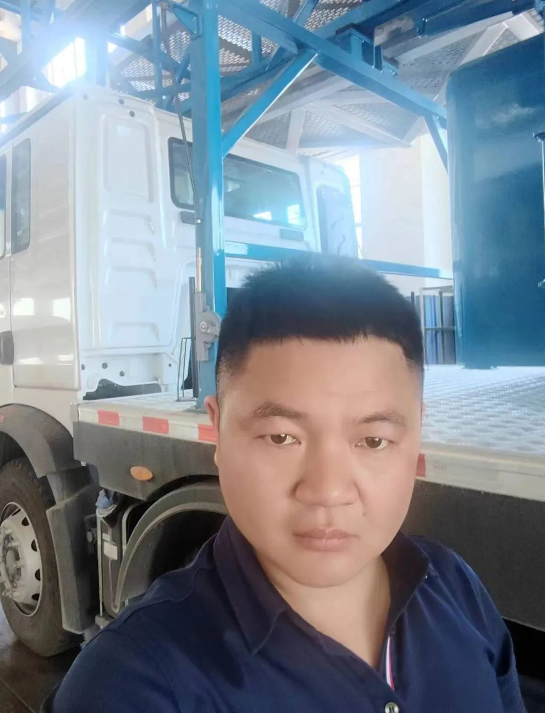 “五一他们依然在岗，服务很周到，亿万先生MR很安心。”