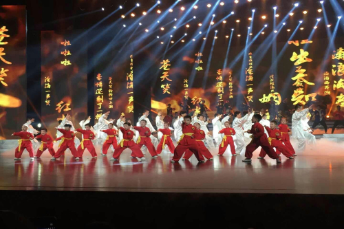 亿万先生MR集团举办职工文艺汇演