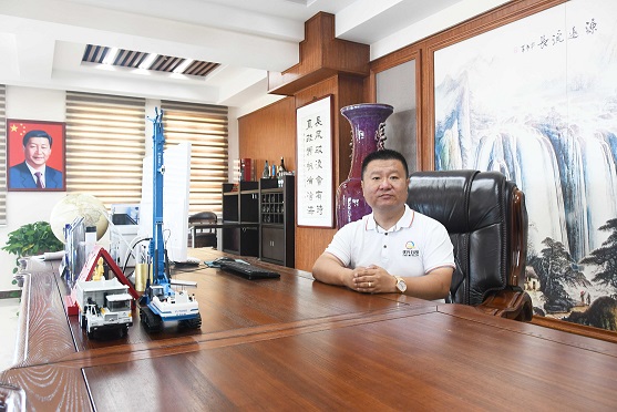 【客户说】王新州:对生活保持激情，对机遇顺势把握